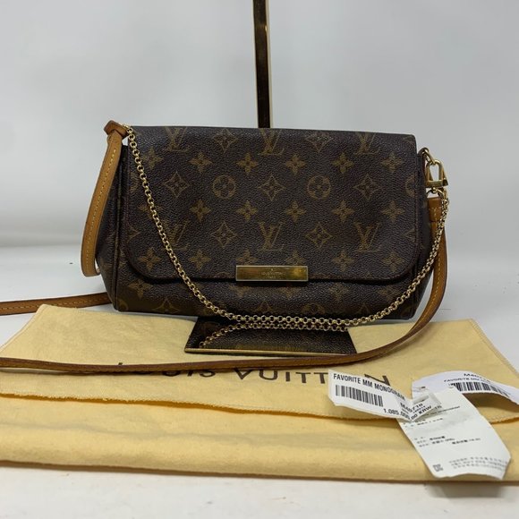 LOUIS VUITTON Monogram Favorite MM Crossbody Bag - Picture 2 of 16